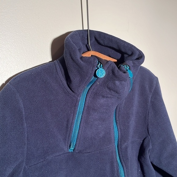 Bench Asymmetrical Full Zip Fleece - Picture 6 of 9